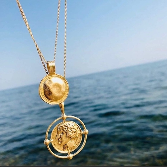 Gold Coin Face Layered Gold Fashion Necklace - Picture 5 of 12